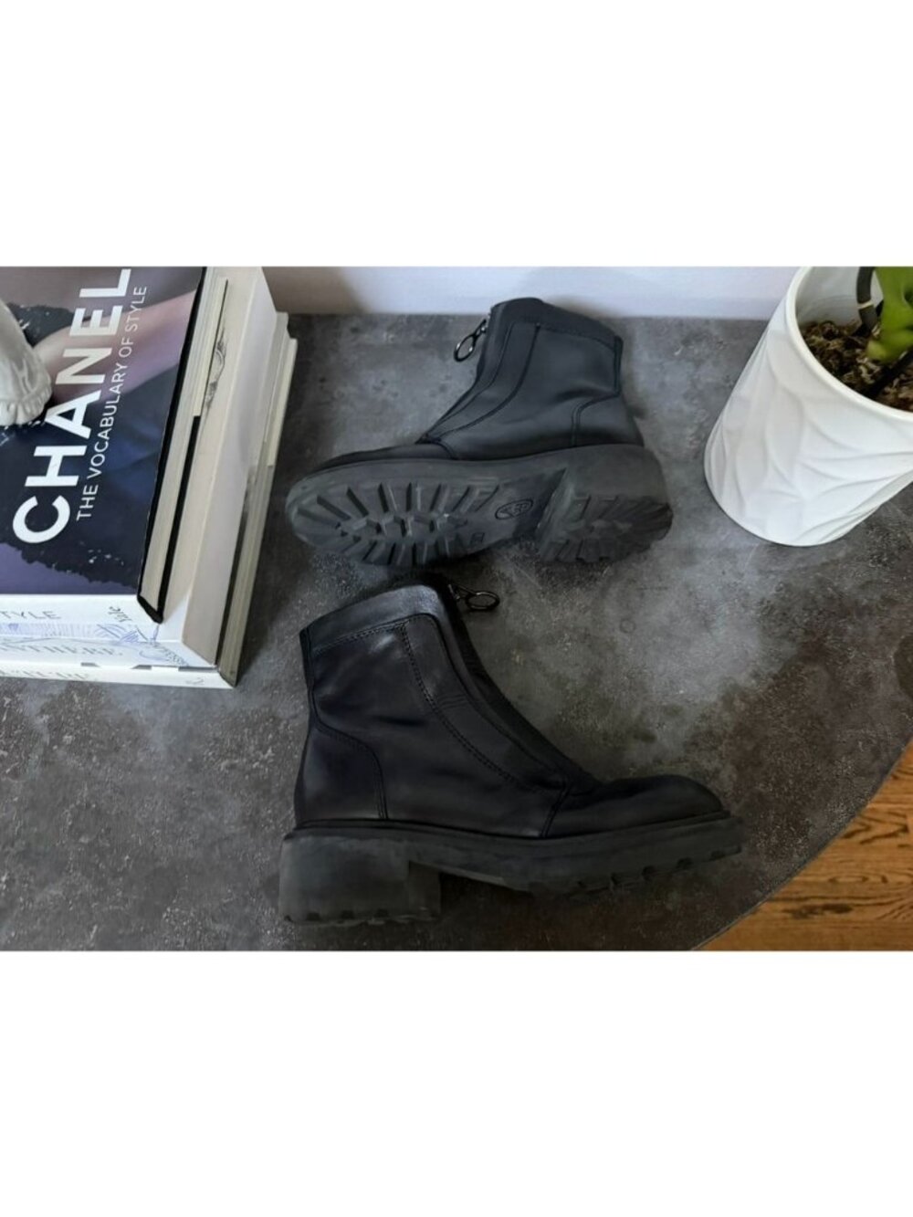 ASH Space Leather Ankle Boots In Black Size 6 - Picture 8 of 9